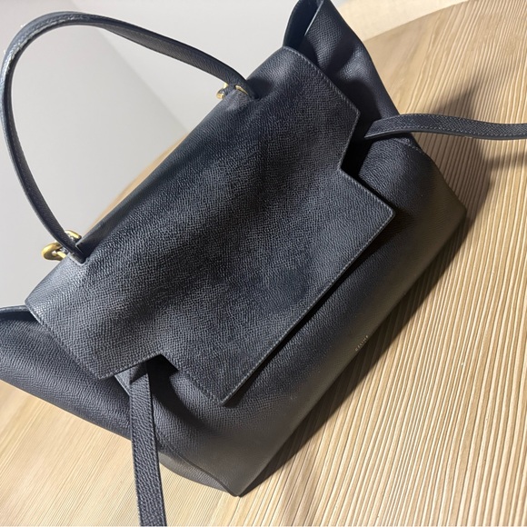 Celine Handbags - Elegant Black Women's Handbag